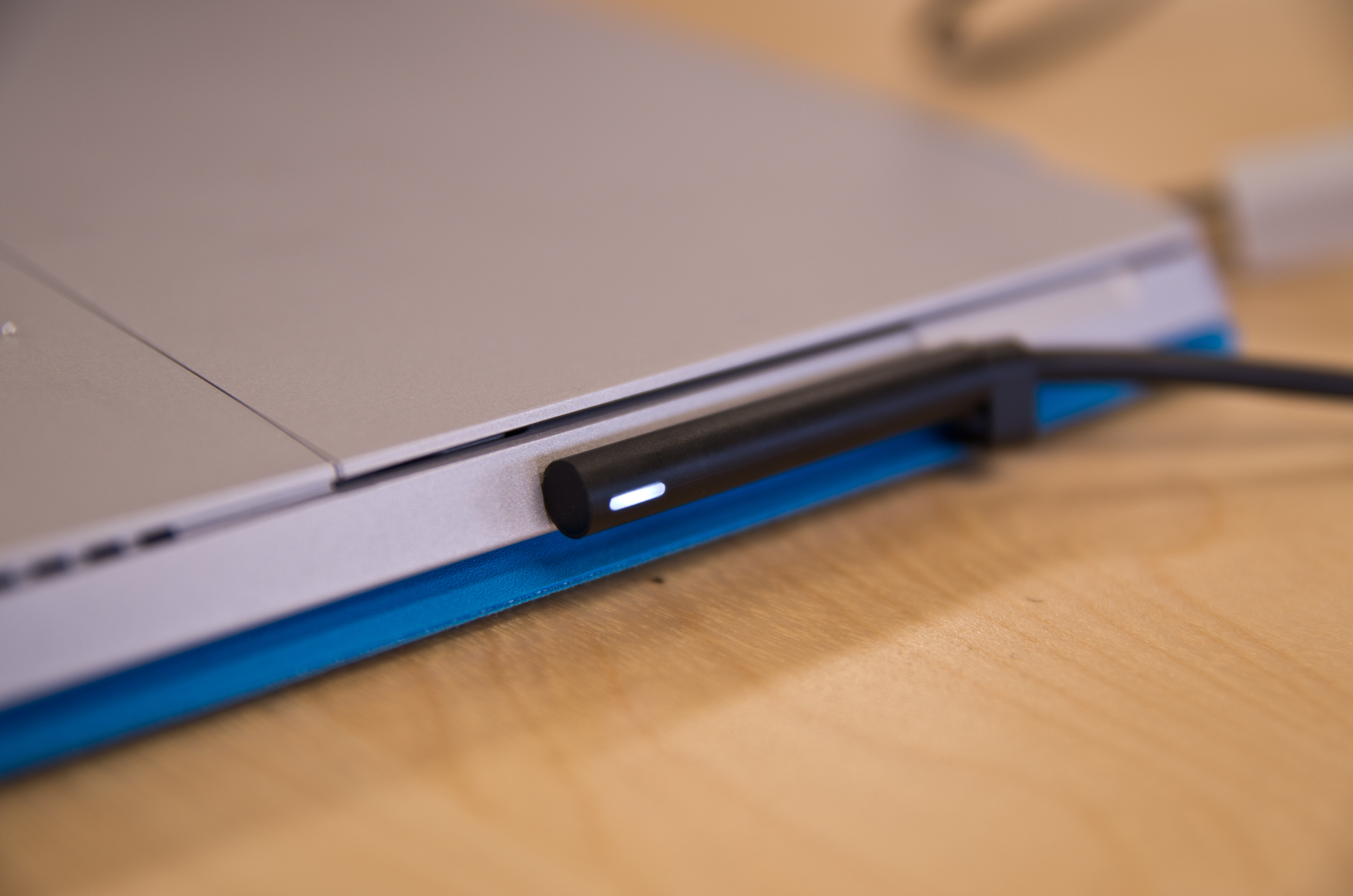 surface pro 3 turns off when unplugged surface pro 3 turns off when unplugged