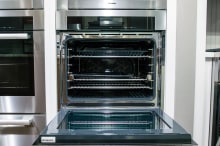 Miele H6780BP2 Design Front