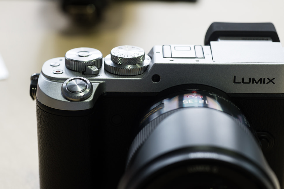 Panasonic GX8 Front