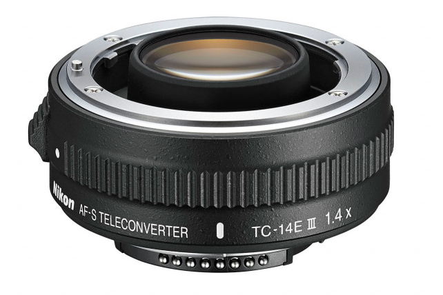 Nikon-NEWS-LENS-MAY-TELECONVERTER.jpg
