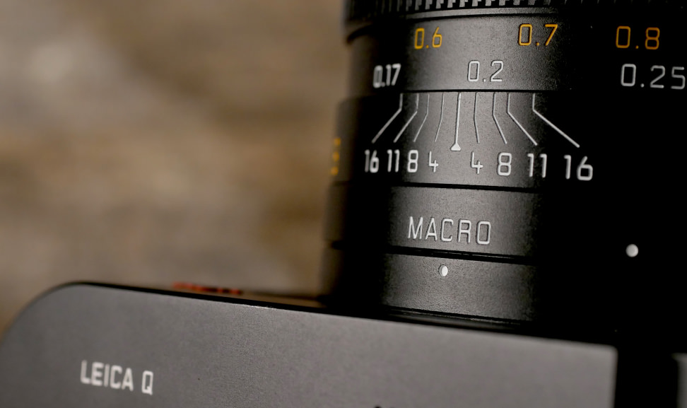 Lens
