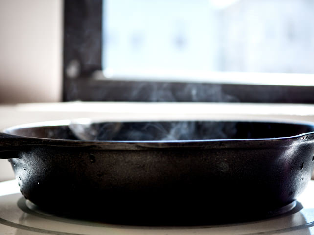 Cast iron reseasoning