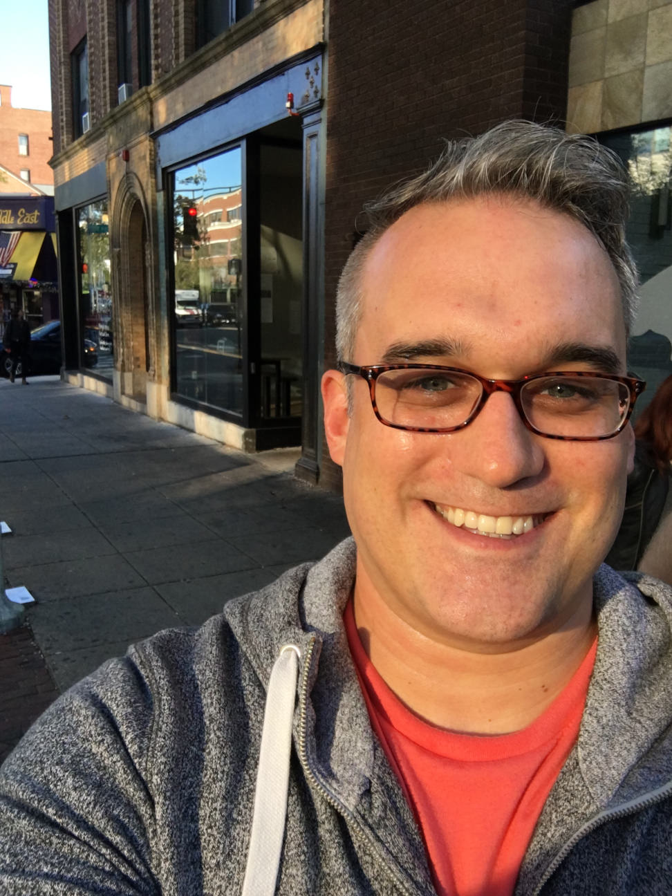 Apple iPhone 6s Selfie Test Shot