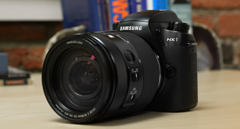 SAMSUNG-NX1-DESIGN-VANITY.jpg