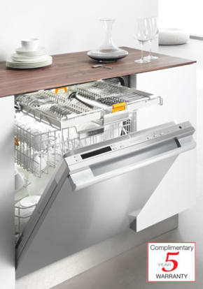 Product Image - Miele Futura Diamond G5975SCSF