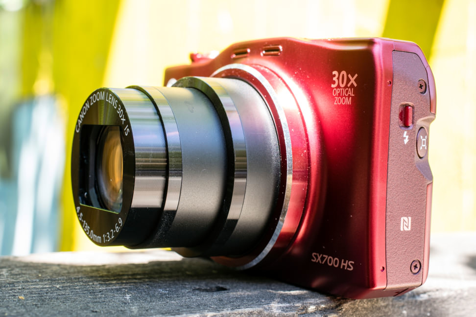 CANON-SX700-HS-ZOOM.jpg