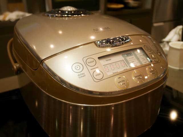 Aroma Professional multicooker