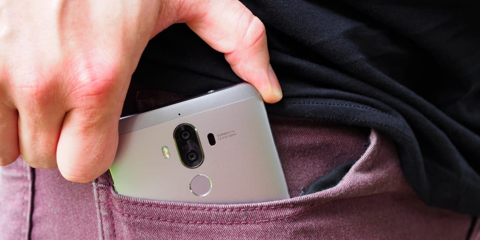Huawei Mate 9 In Pocket