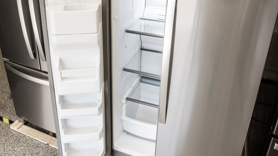 Whirlpool-WRS325SDHZ-freezer