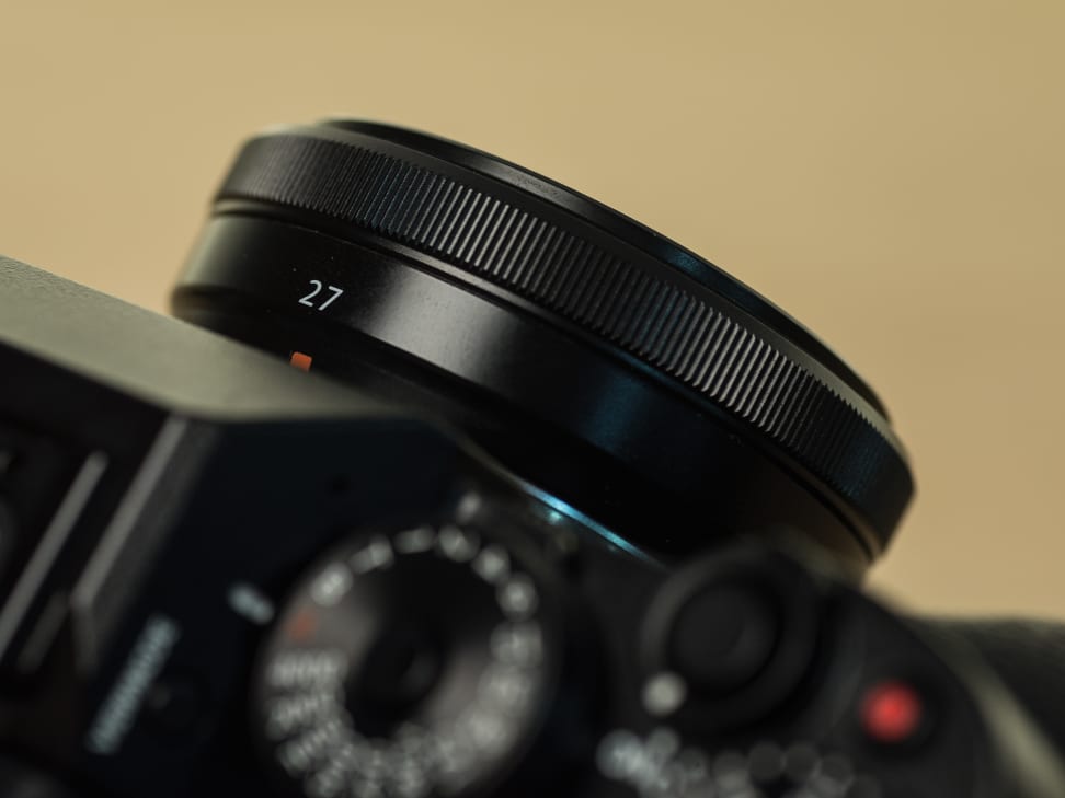 fuji-27mm-f-2p8-review-design-camera-top.jpg