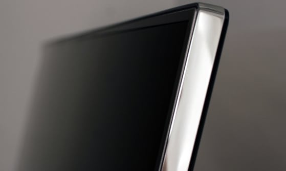 f7100-bezel.jpg