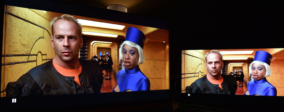 Panasonic-AX900U-Color-Accuracy.jpg