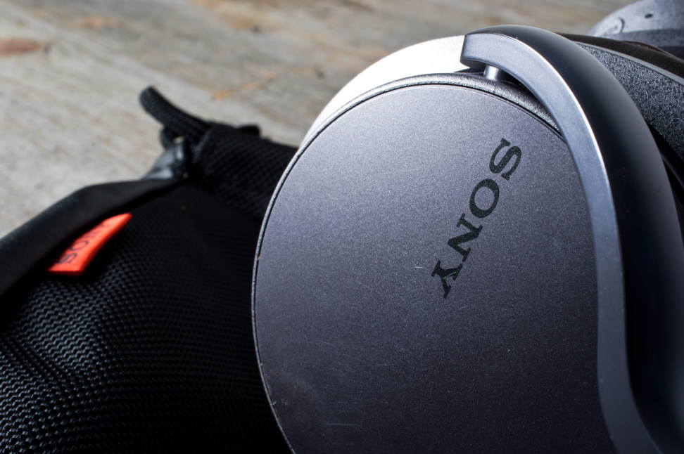 SONY-1ABT-CASE.jpg