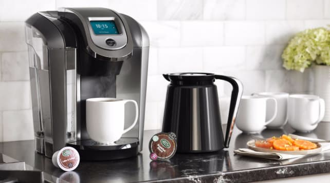 Keurig K575 pod coffee brewer