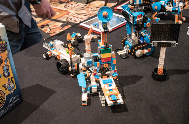 Builder Robot