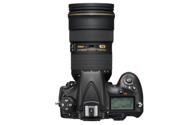 NIKON-D810-TOP.jpg
