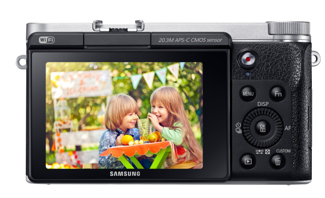 NX3000_003_BACK_BLACK.jpg