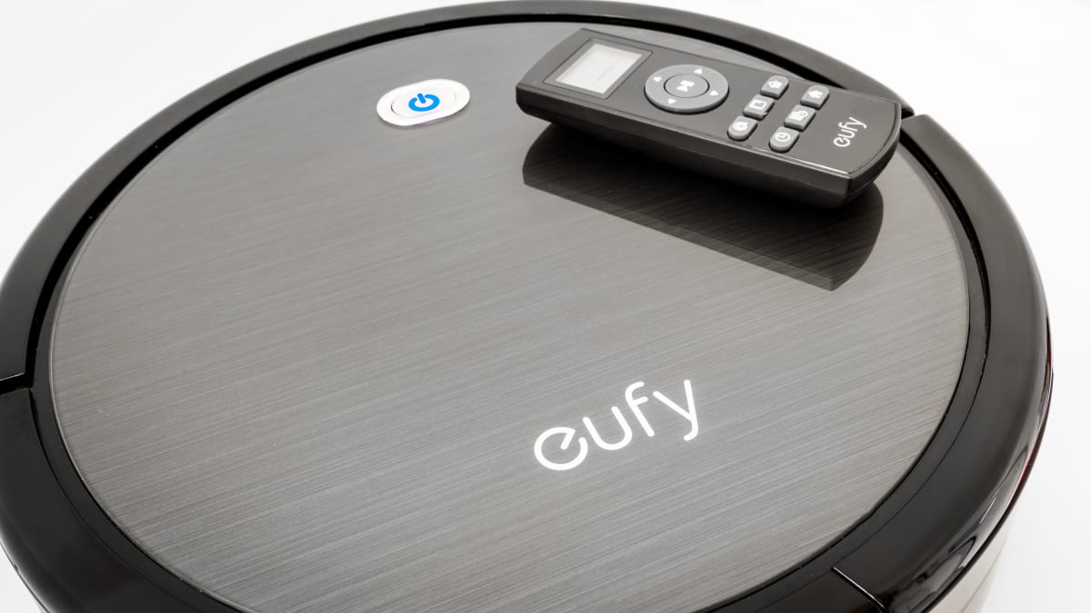 Eufy Robovac 11+ (Plus) Robot Vacuum Cleaner Review