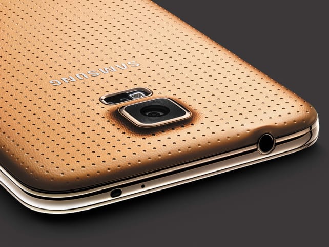 galaxys5camera.jpg